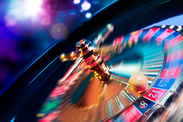 Hood vs Wolf slot game interface on keceslot mobile app